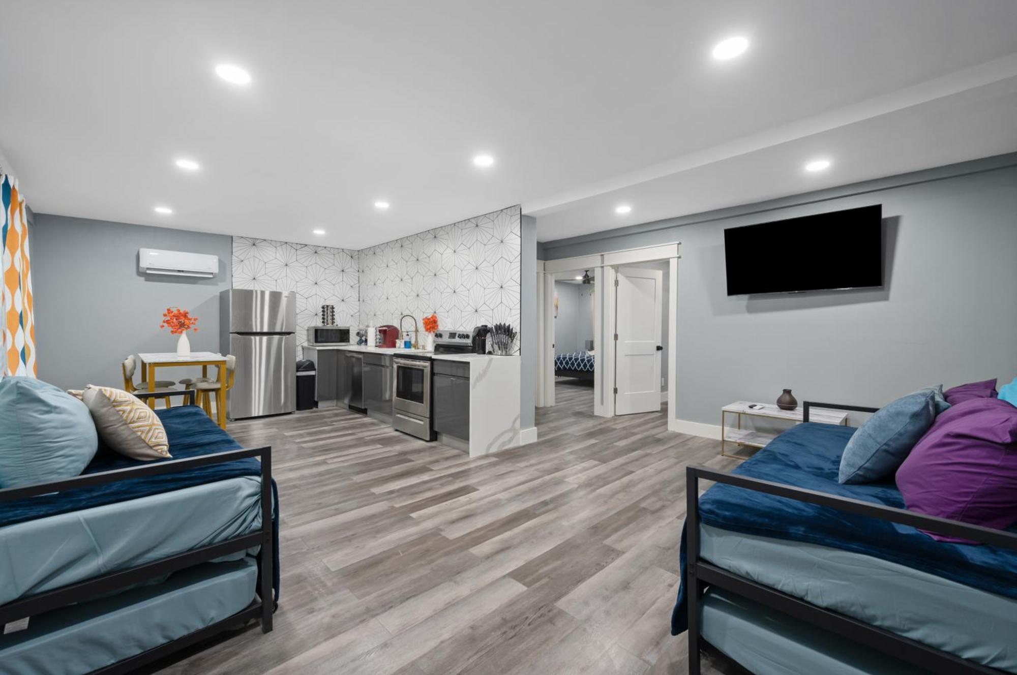 Elegant 2Br Apt Near Med Center With Free Park Хюстън Екстериор снимка