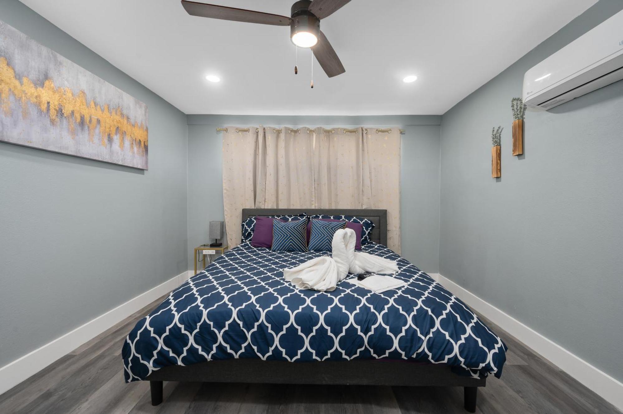 Elegant 2Br Apt Near Med Center With Free Park Хюстън Екстериор снимка